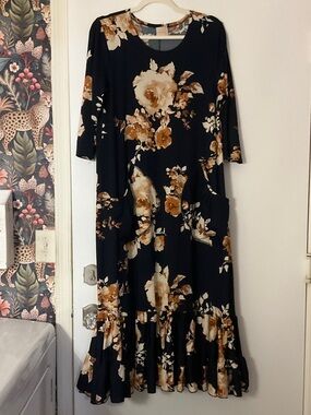 Dark Blue Maxi Dress with Golden Tan Floral Print and Ruffle Hem Size Small